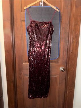 Avec Les Filles Burgundy Sequin dress NWT size 8